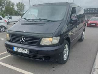 Mercedes V-Class