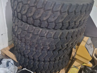 Bridgestone  315/80 R22.5 foto 1