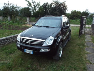 Ssangyong Rexton foto 1