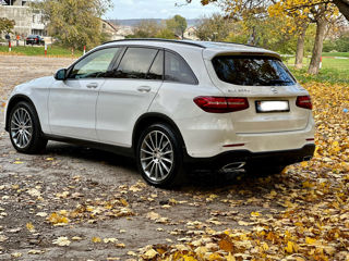 Mercedes GLC foto 6