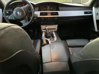 BMW 5 Series foto 8