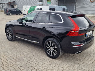 Volvo XC60 foto 3