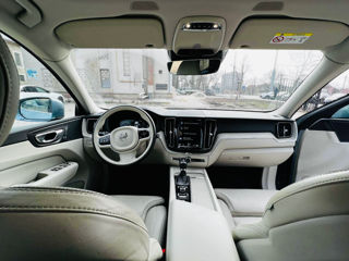 Volvo XC60 foto 3