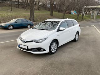 Toyota Auris foto 4