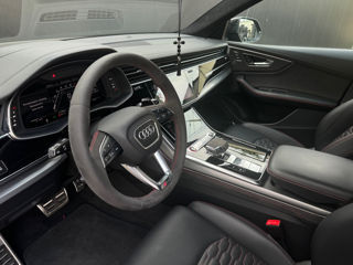 Audi Q8 foto 4