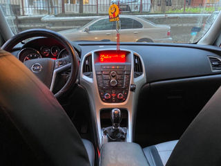 Opel Astra foto 2