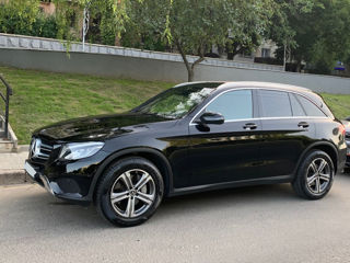 Mercedes GLC foto 2