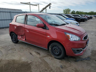 Mitsubishi Mirage foto 6