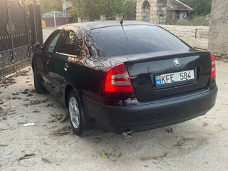 Skoda Octavia foto 2