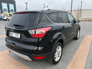 Ford Kuga foto 7