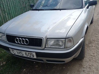 Audi 80