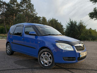 Skoda Roomster foto 2