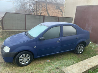 Dacia Logan foto 2