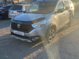 Dacia Lodgy foto 2