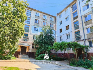 Apartament cu 2 camere, 64 m², Buiucani, Chișinău