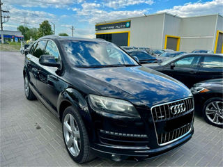 Audi Q7 foto 1