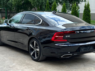 Volvo S90 foto 3