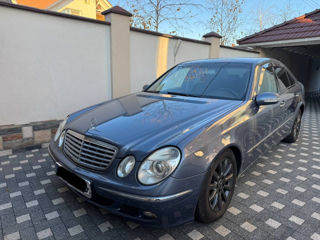 Mercedes E-Class foto 5