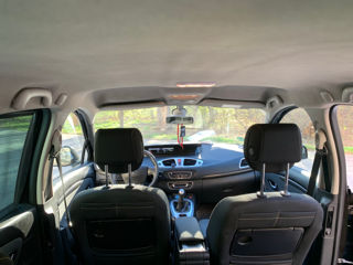 Renault Grand Scenic foto 1