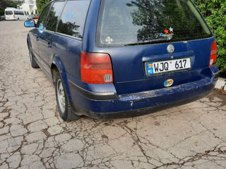 Volkswagen Passat foto 2