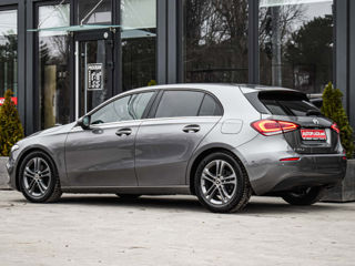 Mercedes A-Class foto 2