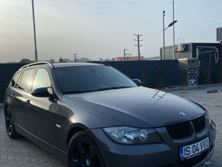 BMW 3 Series foto 2