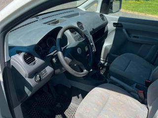 Volkswagen Caddy фото 3