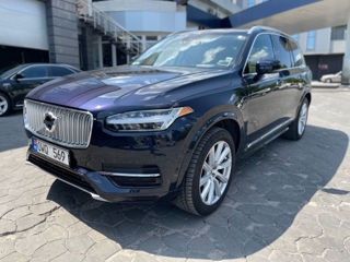 Volvo XC90 фото 1