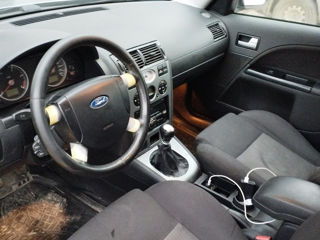 Ford Mondeo foto 10