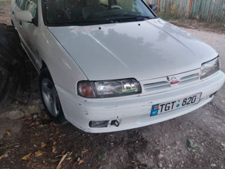 Nissan Primera foto 1