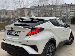 Toyota C-HR foto 5