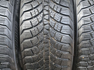 215/55/ R17- Kumho. foto 4