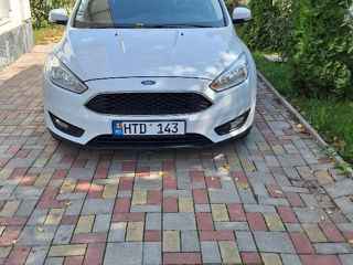 Ford Focus foto 2