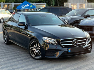 Mercedes E-Class foto 4