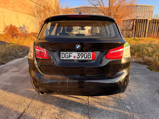 BMW 2 Series Active Tourer foto 4