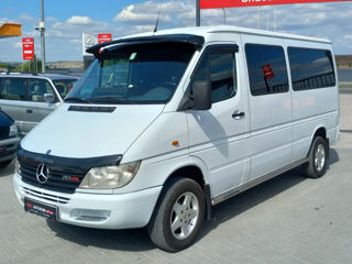 Mercedes Sprinter foto 1