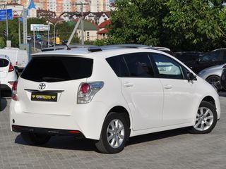 Toyota Verso foto 4