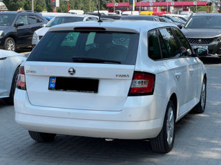 Skoda Fabia foto 2