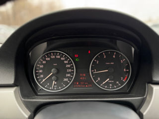 BMW 3 Series foto 15