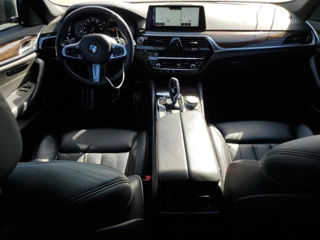 BMW 5 Series foto 8