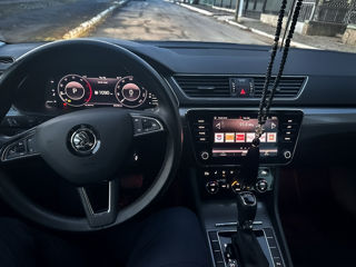 Skoda Superb foto 10