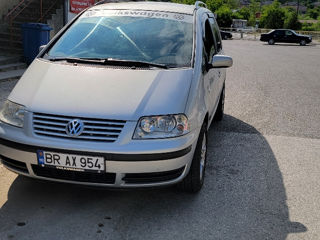 Volkswagen Sharan foto 5