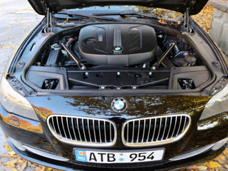 BMW 5 Series foto 6