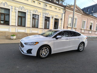 Ford Fusion foto 7