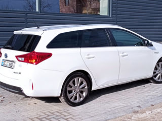 Toyota Auris foto 3