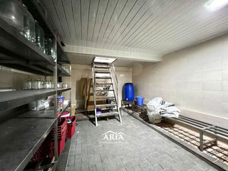 Vând Garaj Reparat cu beci în subsol, bloc sanitar, bucătărie foto 6