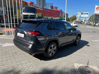 Chirie Auto Toyota RAV-4 foto 2