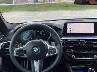 BMW 5 Series foto 8