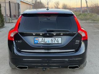 Volvo V60 foto 6