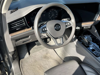 Volkswagen Touareg foto 10